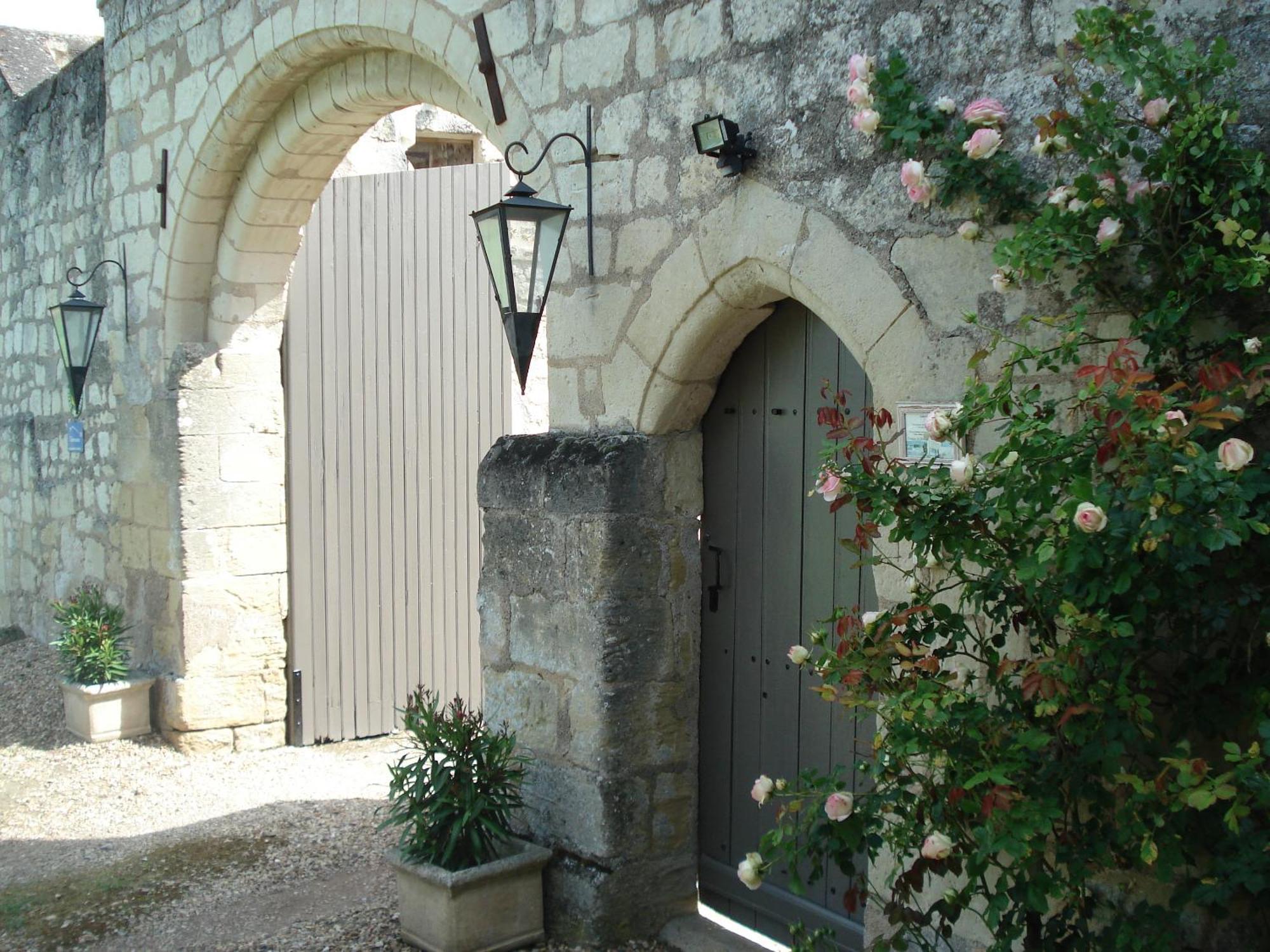 Domaine De Givre Bed & Breakfast Chinon Exterior photo