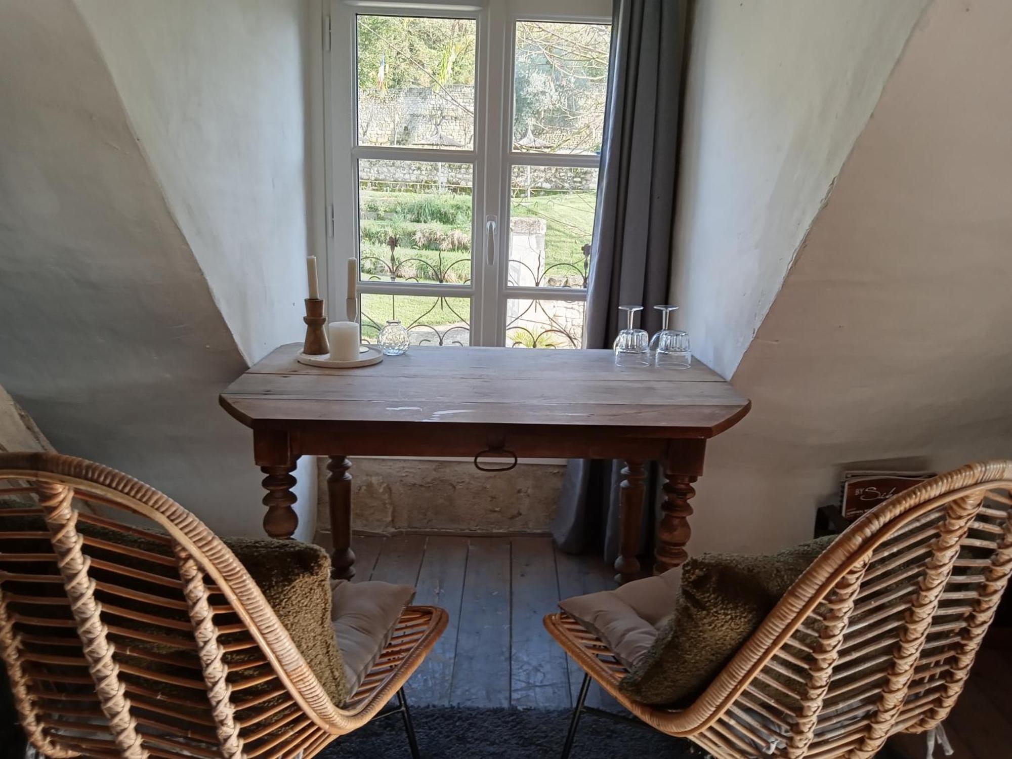 Domaine De Givre Bed & Breakfast Chinon Exterior photo