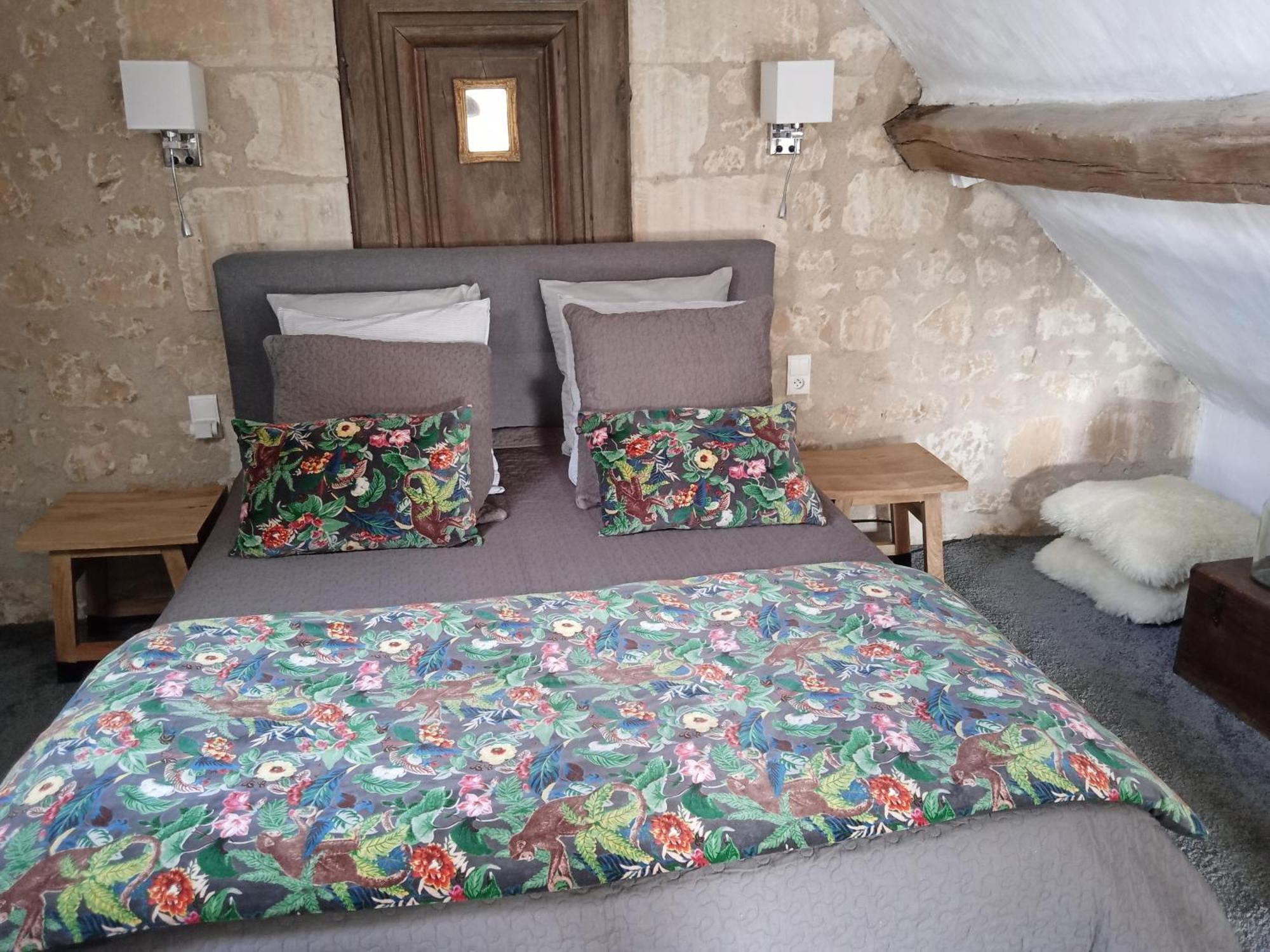 Domaine De Givre Bed & Breakfast Chinon Exterior photo