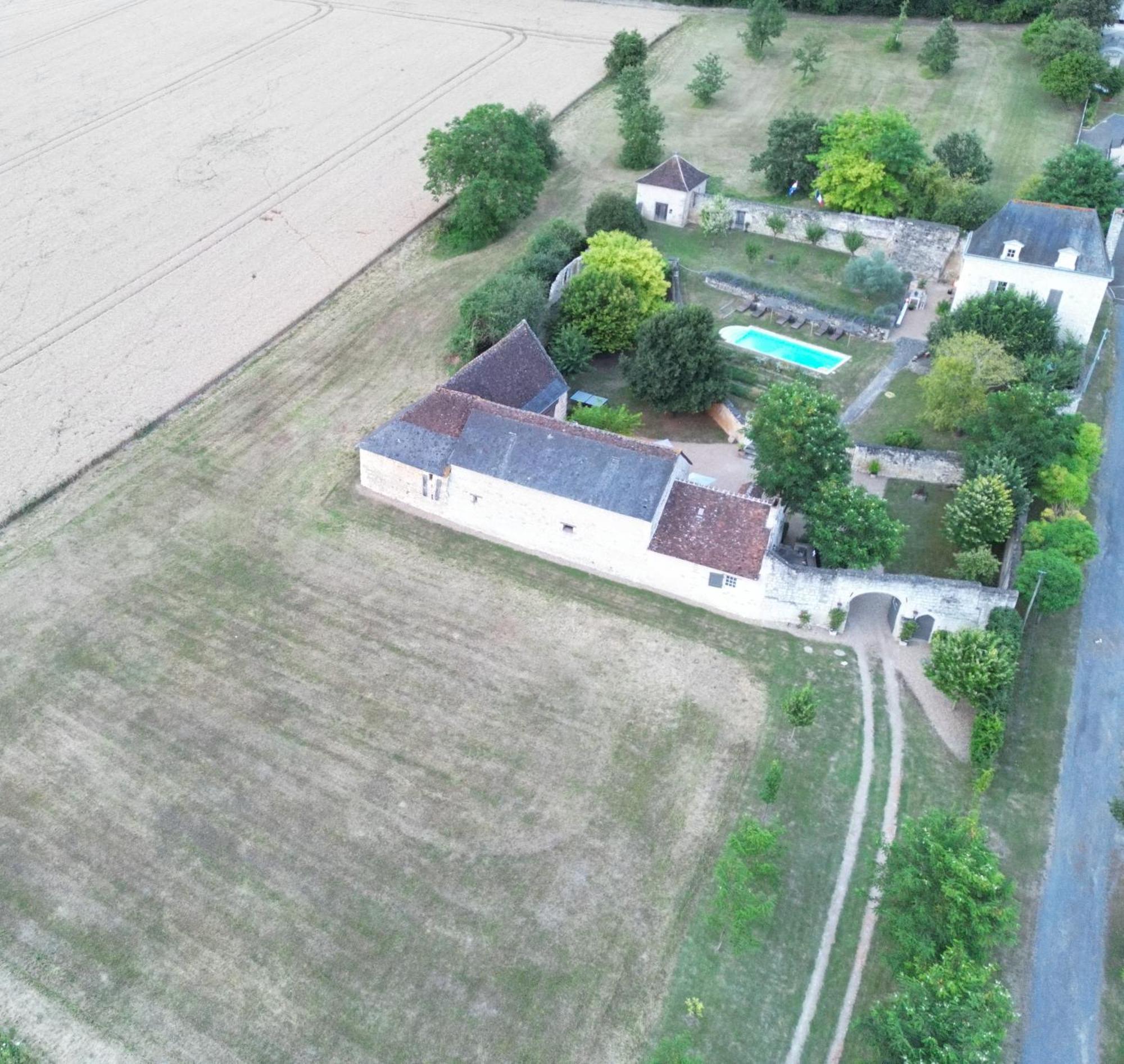 Domaine De Givre Bed & Breakfast Chinon Exterior photo