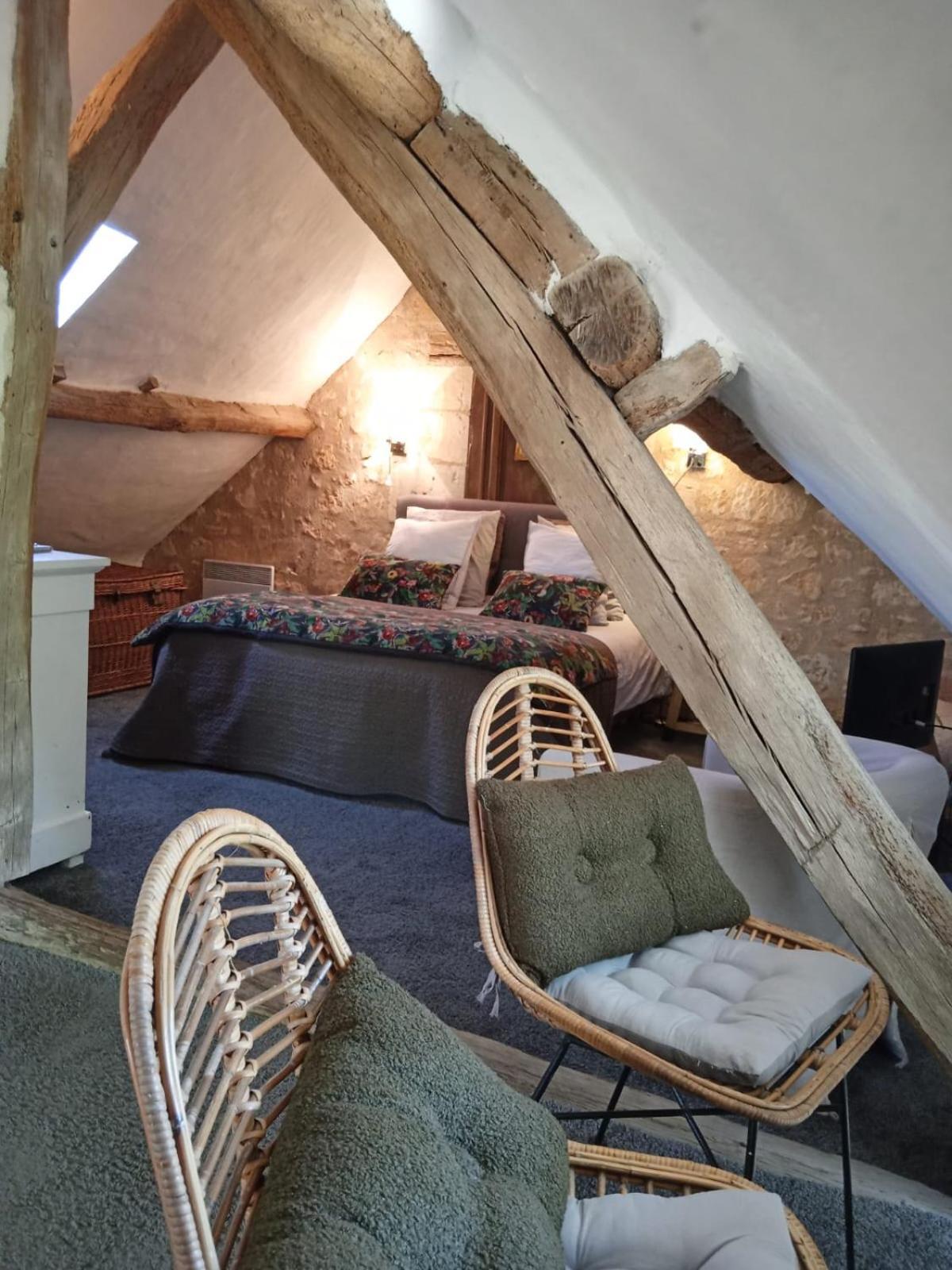 Domaine De Givre Bed & Breakfast Chinon Exterior photo