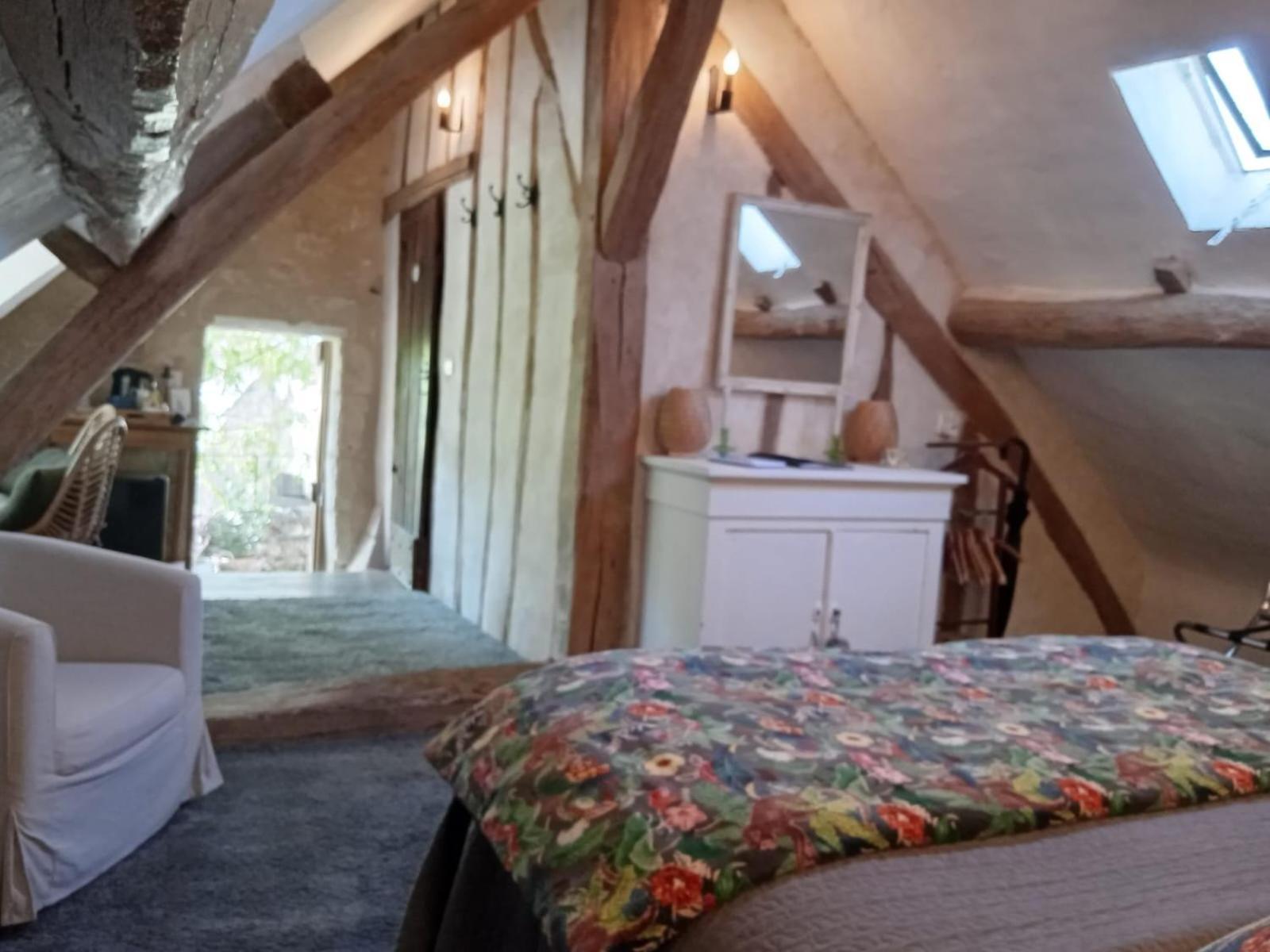 Domaine De Givre Bed & Breakfast Chinon Exterior photo